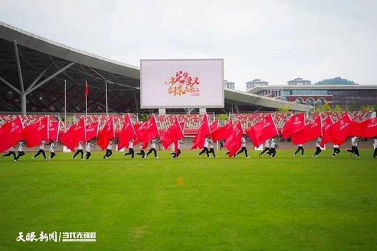 女生玩小玩具视频